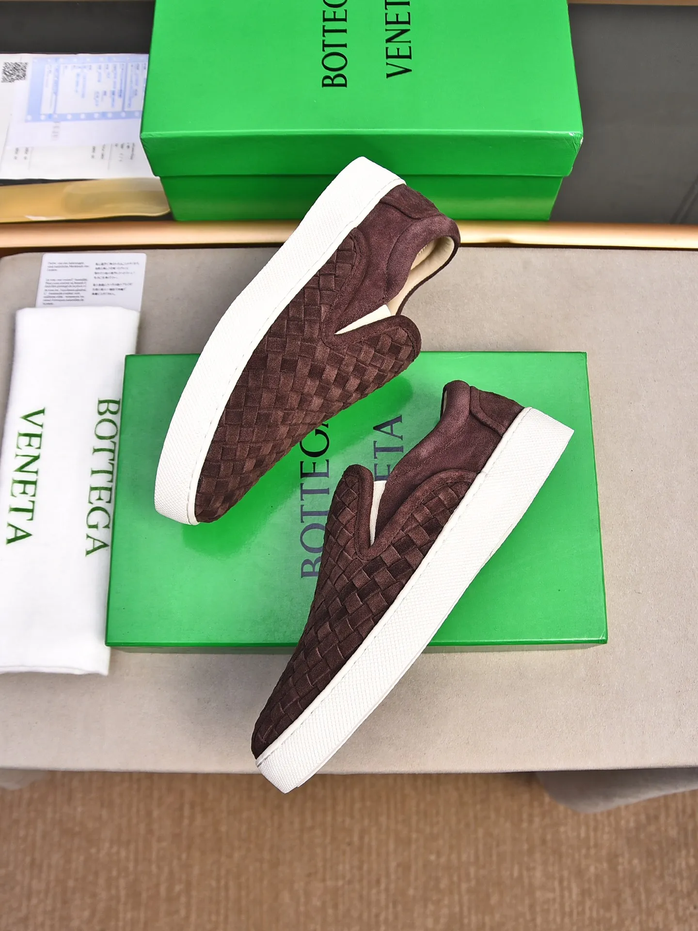 Men's shoes 💰460 [Sleeves series] BOTTEG* VENET* - high-end boutique Size: 38-44 (45 customized) BV new product, first-layer cowhide artificially woven classic style harmoniously blends with contemporary fashion temperament, rubber soles are light and flexible, water-dyed sheepskin pads! [Taobao, Tmall, and live streaming are the first choices]